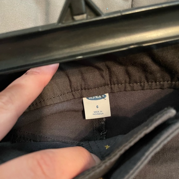 Old navy new with tags shorts - Picture 3 of 5